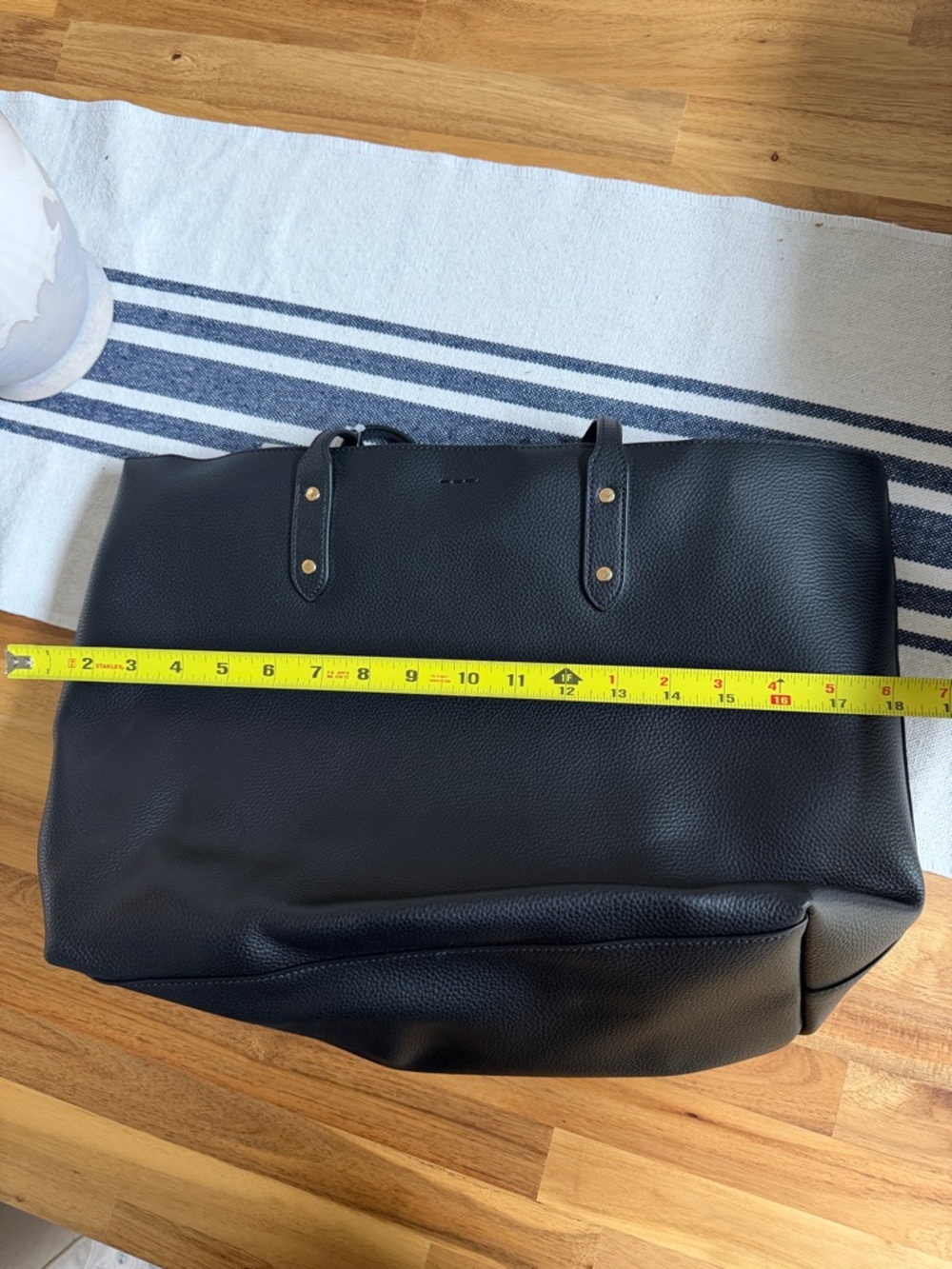 Coach Black Pebbled Leather Tote with Gold Logo - Picture 9 of 10